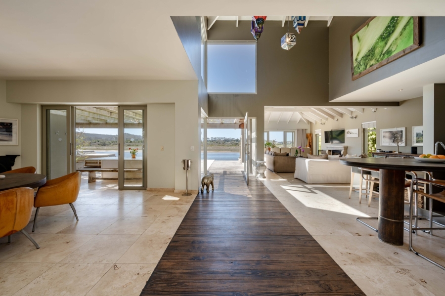 5 Bedroom Property for Sale in Keurbooms River Western Cape